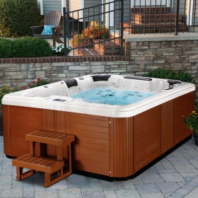 Outdoor 6 person acrylic hot tub