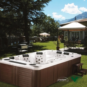 Factory Supply Deluxe Massage Spa Tub Outdoor Whirlpool Hot Tubs for 8 Persons 